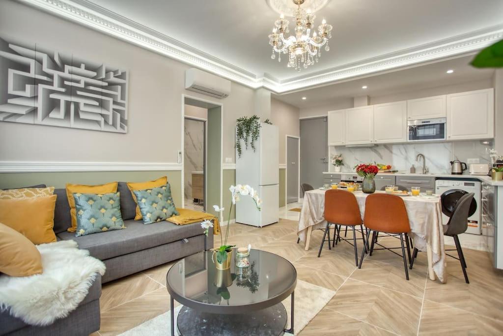 Charming Apart New 2 Bedrooms With Aircon 파리 외부 사진