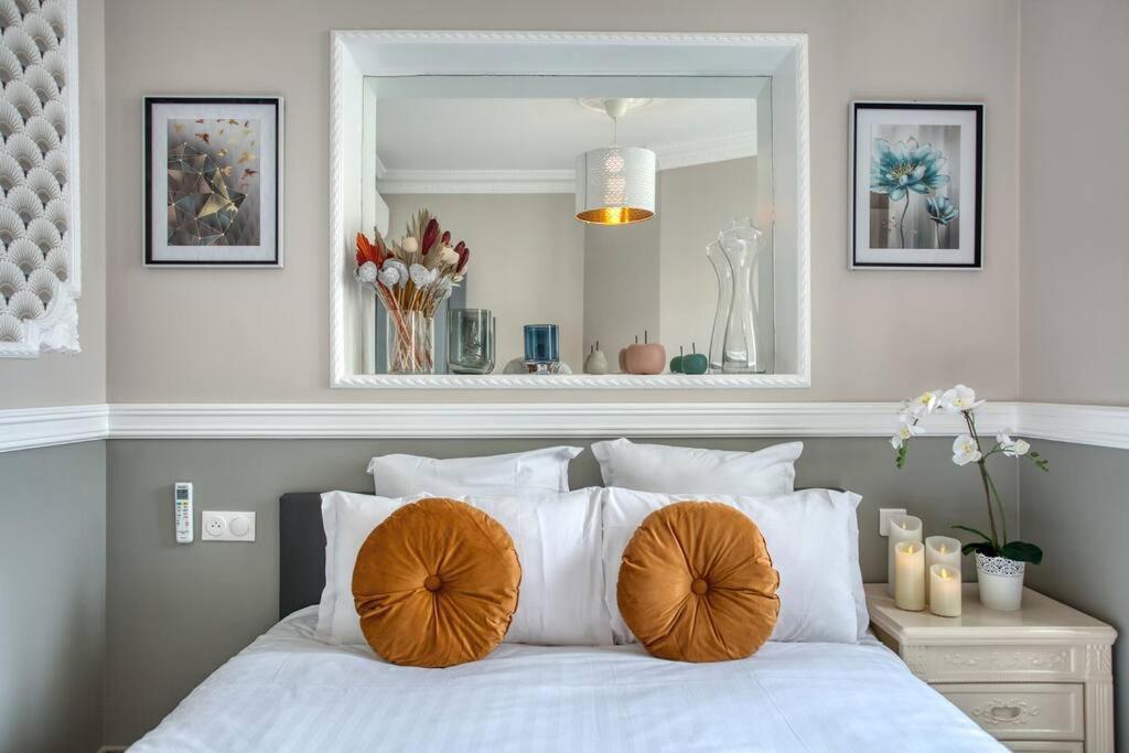 Charming Apart New 2 Bedrooms With Aircon 파리 외부 사진